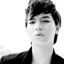 อาจู๋ นักร้องเกาหลีริมฝีปากสุดเซ็กซี่ จาก VOLUME