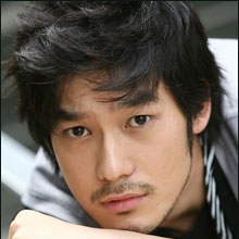 ใครรู้บ้างว่าเขาชื่ออะไร...?