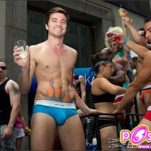 พาเหรดเกย์ที่ไหนเนี่ย