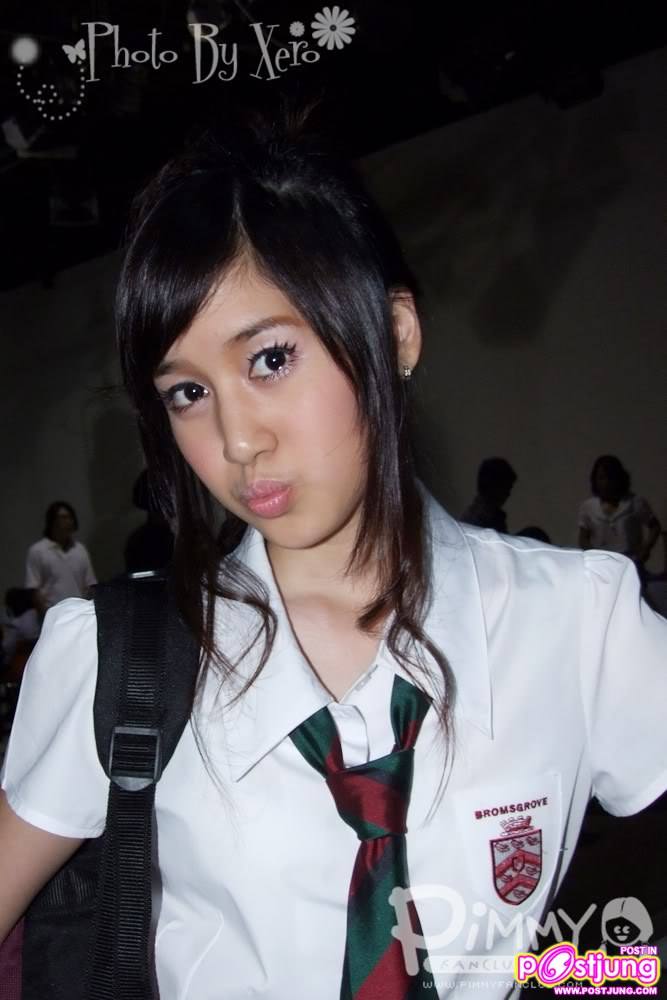 ภาพเหล่านี้แหละค่ะพี่พิมไม่ใส่ BIG EYES