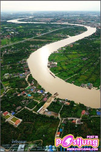 แม่น้ำเจ้าพระยาไหลผ่านอำเภอปากเกร็ด