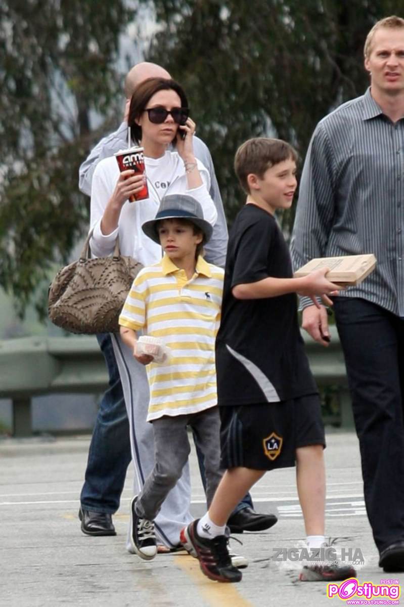 5 mar see alice in wonderland cinema