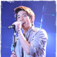 ภาพมินิคอนเสิร์ต..โตโน่