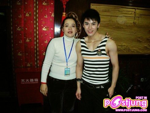 จมูกไม่เหมือนกับแม่เลยนะค่ะ
