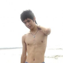 ดูดิว่าหล่อป่ะ