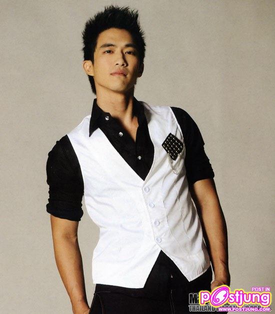 ไผ่ พาทิศ พิสิฐกุล