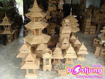 สิ่งประดิษฐ์ไม้สักตำบลมะเขือแจ้