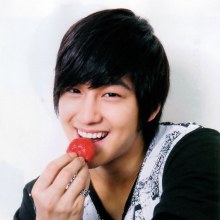 คิมบอม (Kim Bum) จากนิตยสารญี่ปุ่น An An