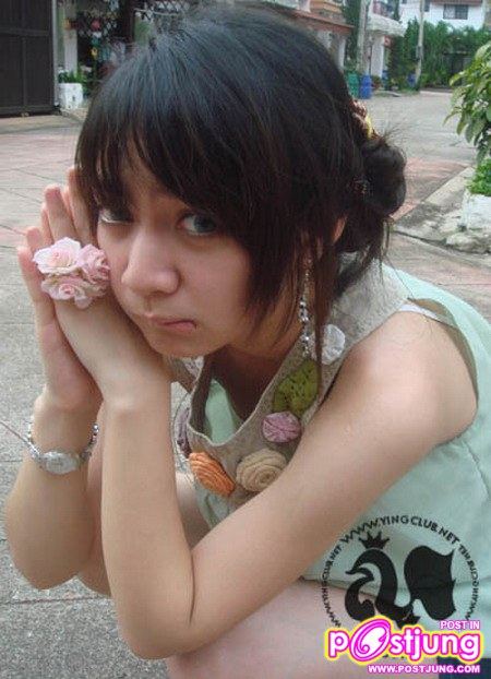 ทำหน้าเศร้าก็น่ารัก