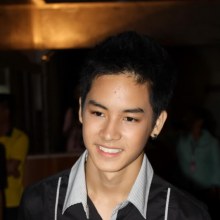 เก้า หล่อได้จัยจิงงงงงงง