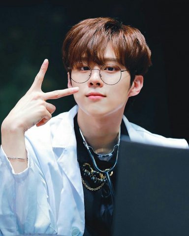 คิม อูซอก