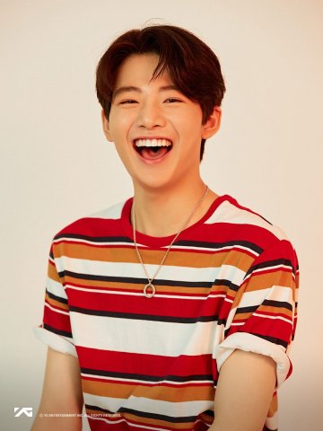 ชื่อ: Kim Junkyu ; คิม จุนกยู (김준규