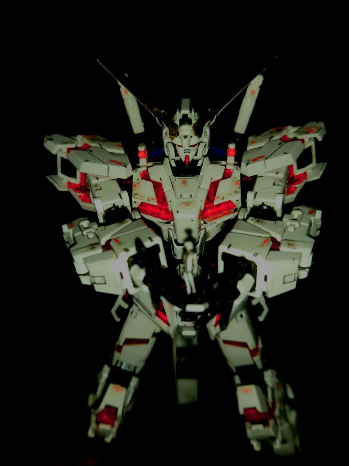 Unicorn gundam มีรหัสเครื่องชื่อว่าอะไร