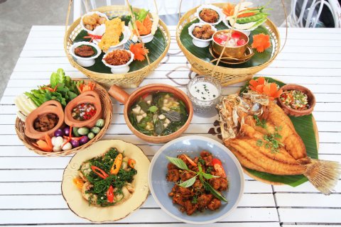 อาหารไทย ต้มยำ อร่อยๆ