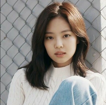 Kim Jennie กรุ๊ปเลืออะไรคะ?