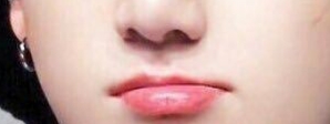 ปากของใคร👄