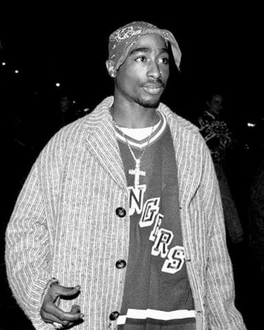 2pac //ตำนานไม่ขอพูดเยอะ เกิดทันกันยังนะ?