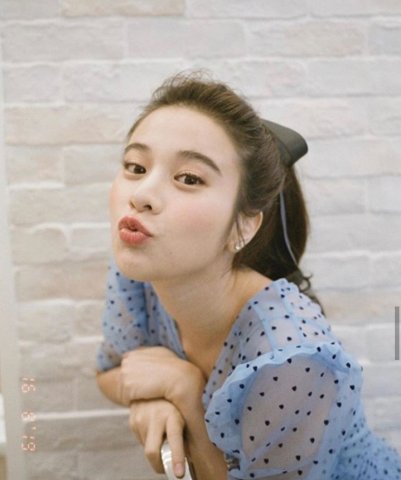 แป้งฝุ่นลิปกล๊อสฉันหานไปไหนอ่า...แต่งใสใสแบบนี้หน้าฉันแดงไปหมดแล้ว...