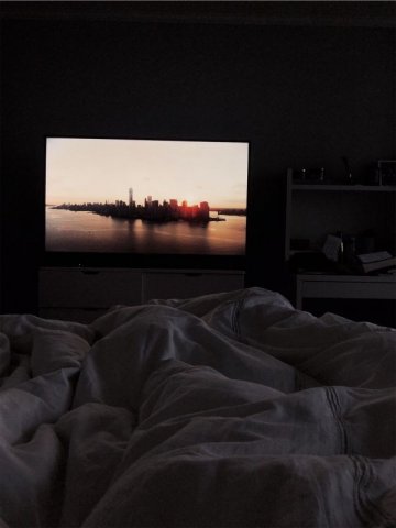 นอนดูNetflixด้วยกัน