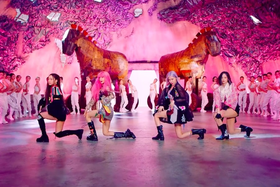 ภาพนี้อยู่ใน MV เพลงใดของ BLACKPINK