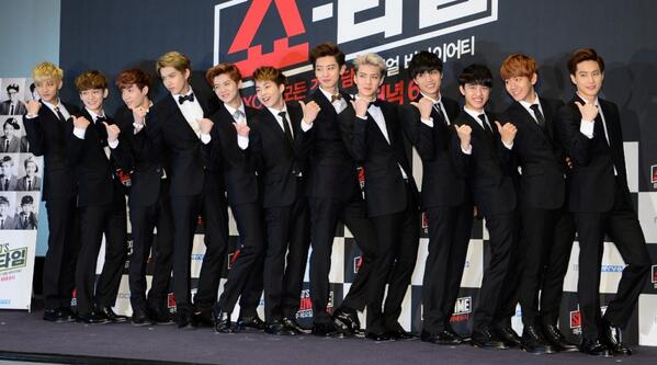 ท่าเปิดรายการ 'EXO's showtime ใครเป็นคนคิด