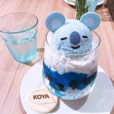สมูทครีม+ไอศกรีม KOYA(มั้ง)