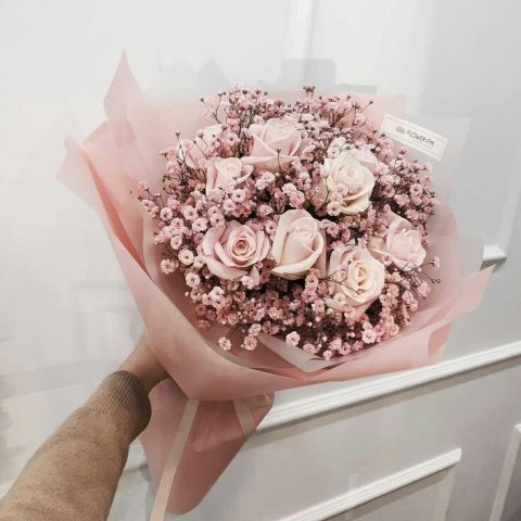 ให้ดอกไม้กับคุณพร้อมบอกรัก