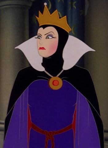 Evil Queen ราชินีใจร้าย