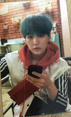 MIN YOONGI (ชูก้า)