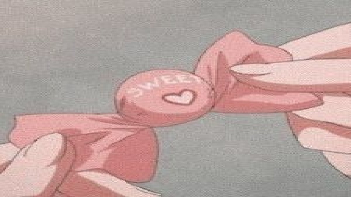 When you fall into the anime.💗🍬 ⑵