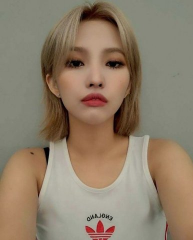 โซยอน (G) I-DLE