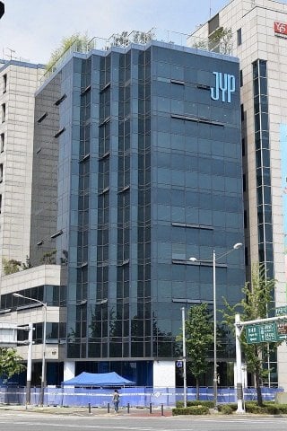 JYP entertainment