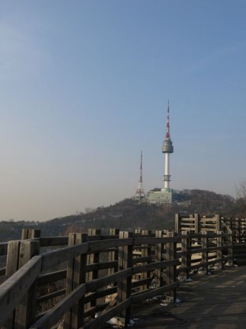 Seoul Tower - Seoul , South Korea