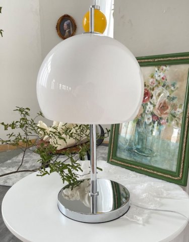 lamp (โคมไฟ)