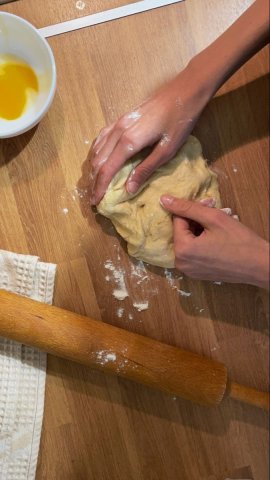 knead bread