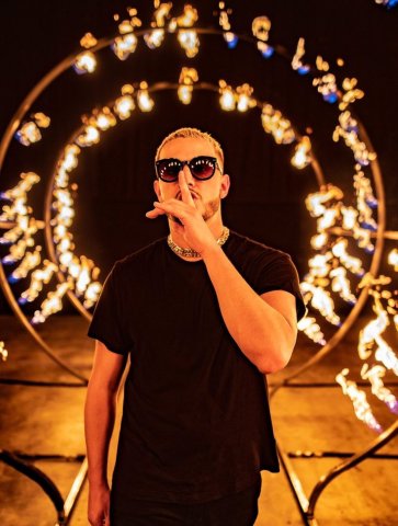 DJ Snake