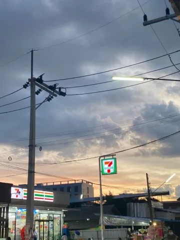 7-11