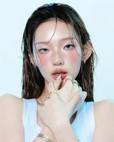 Kim Shauna 22 y 🇰🇷