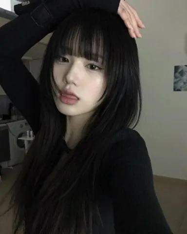 Kim Jisong 18 y 🇰🇷
