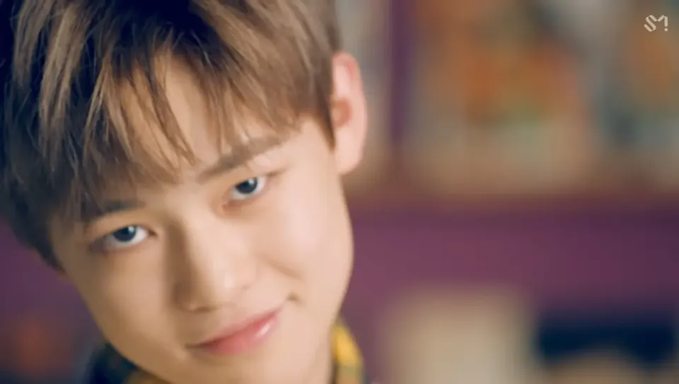 ภาพนี้คือmvเพลงอะไร