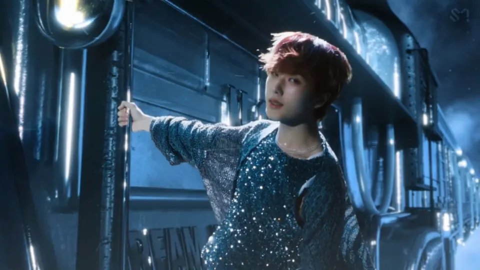ภาพนี้คือmvเพลงอะไร