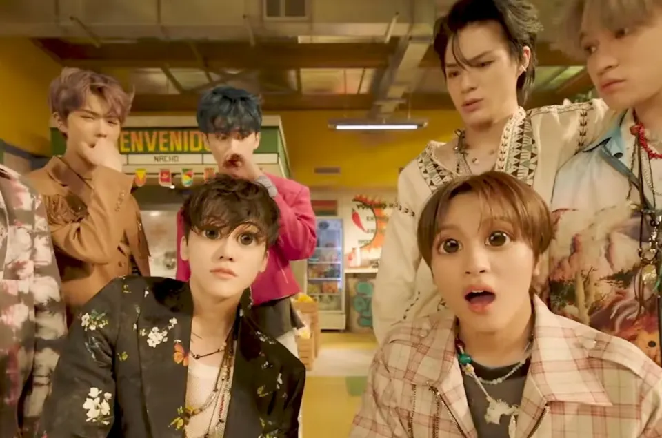 ภาพนี้คือmvเพลงอะไร