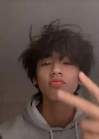 รู้ไว้มีคนแอบชอบเธอ แทบไม่มีใครรู้ไม่เคยบอก 😘🥰😍
