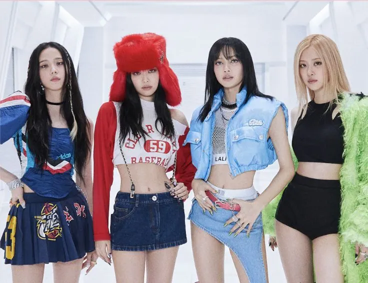 ต่อไปblackpinkแสดงเพลง Shut down