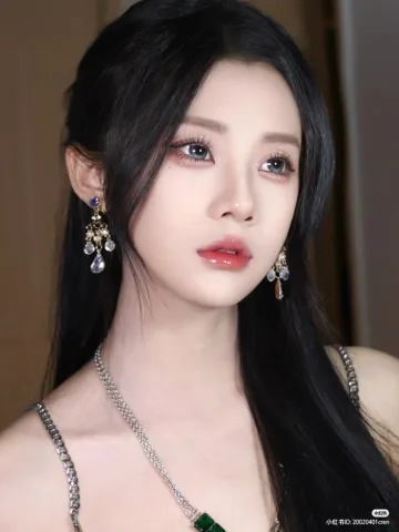 ยิ้ม อายุ20