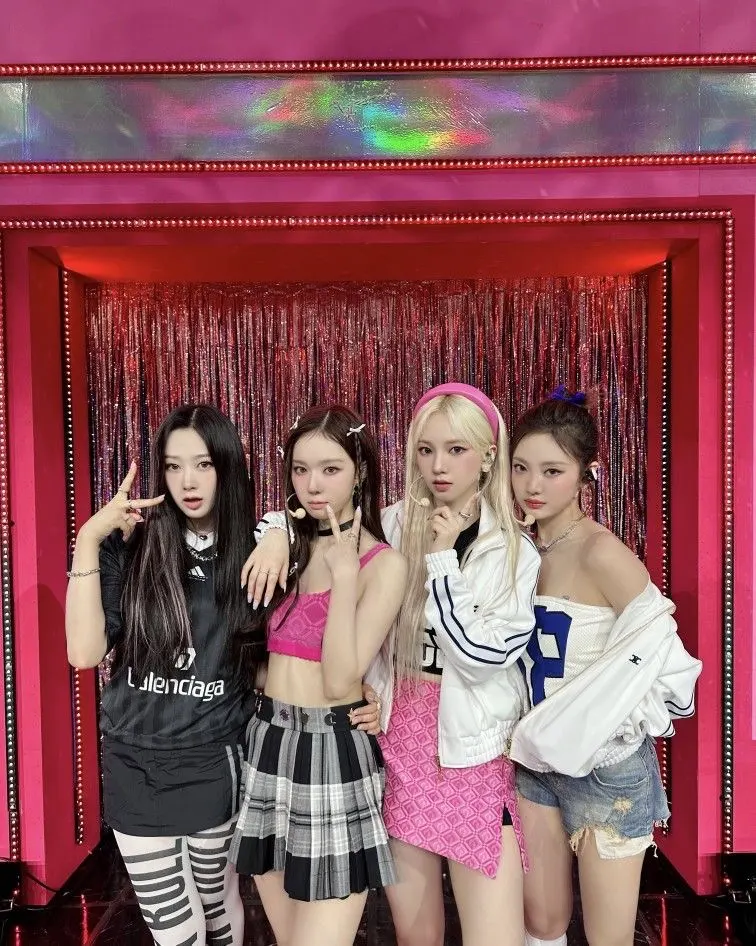 。choose one to fit in ‘
