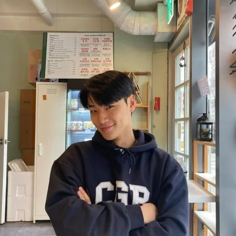 มินจู 24y