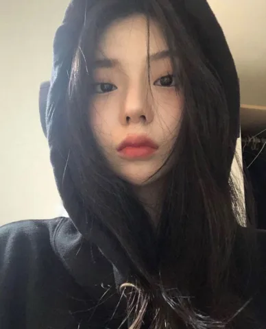 hee soojin , 27y