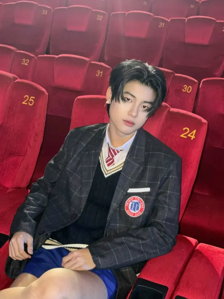 คนนี้ชื่ออะไร