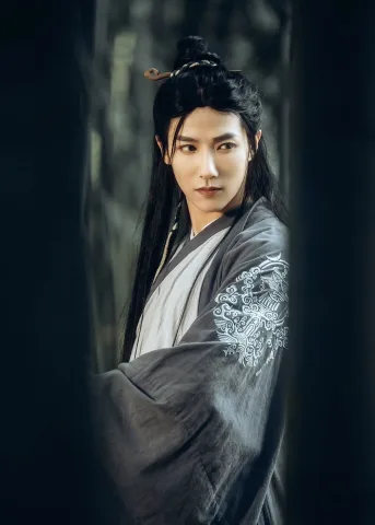 หลี่เว่ยเจี๋ย| 李伟杰